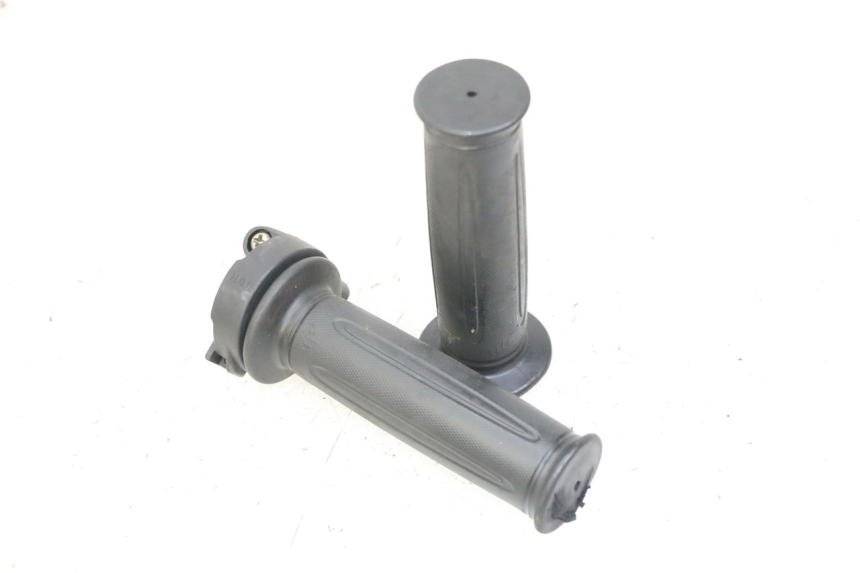 photo de THROTTLE GRIP SYM FIDDLE 3 III 50 (2014 - 2020)