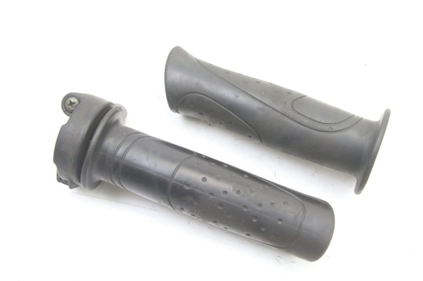 photo de THROTTLE GRIP SYM ORBIT III 3 4T 50 (2018 - 2021)