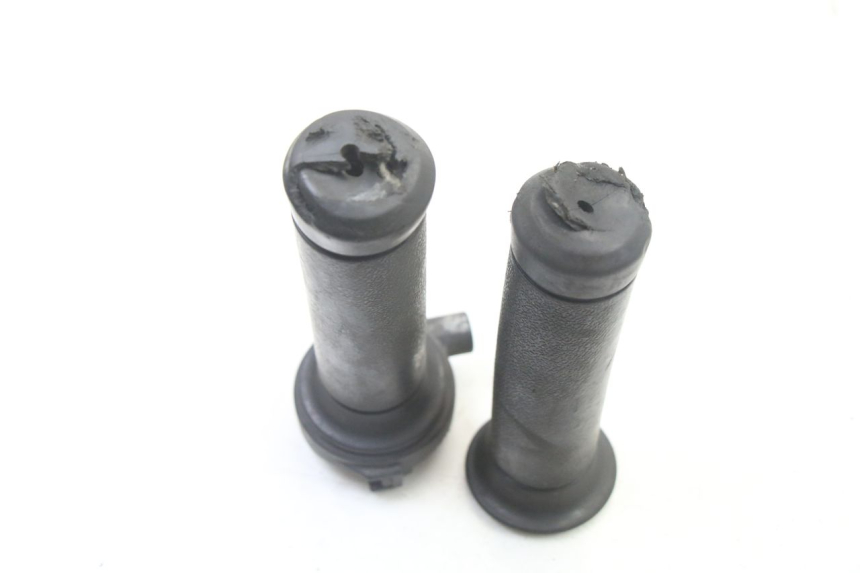 photo de THROTTLE GRIP PEUGEOT TWEET 4T 50 (2014 - 2019)