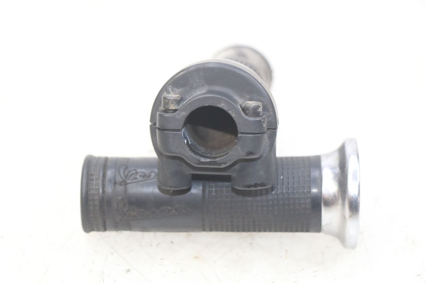 photo de THROTTLE GRIP PIAGGIO VESPA LXV 125 (2006 - 2009)