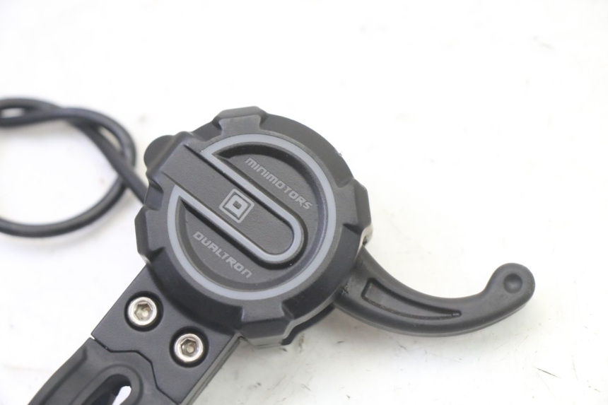 photo de THROTTLE GRIP DUALTRON VICTOR LIMITED 1