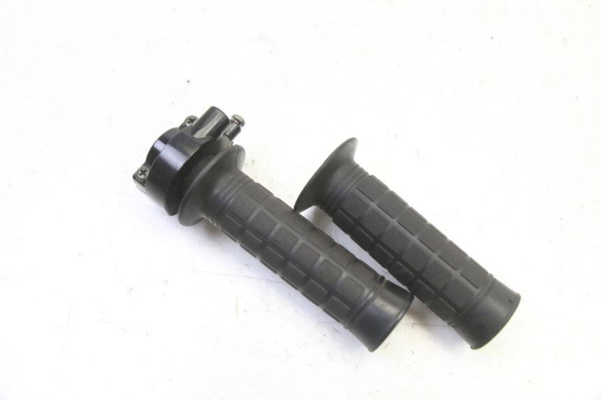 photo de THROTTLE GRIP MBK WAAP 125 (2008 - 2013)