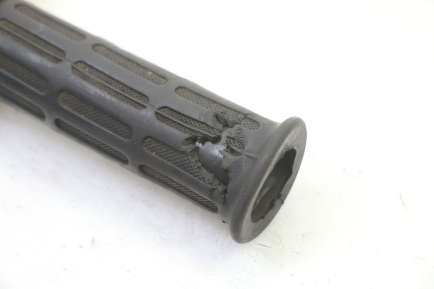 photo de THROTTLE GRIP HONDA XLV VARADERO 125 (2000 - 2006)