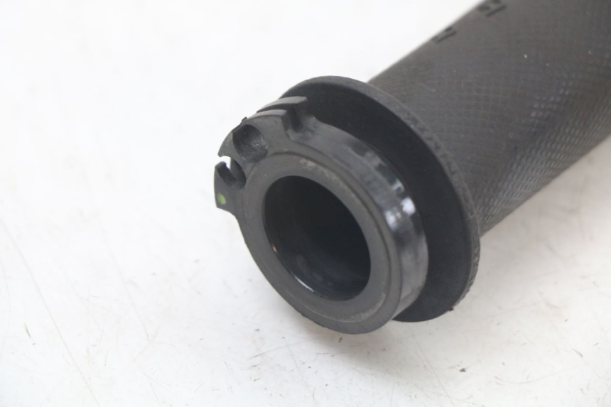 photo de THROTTLE GRIP YAMAHA BW'S BWS 125 (2010 - 2013)