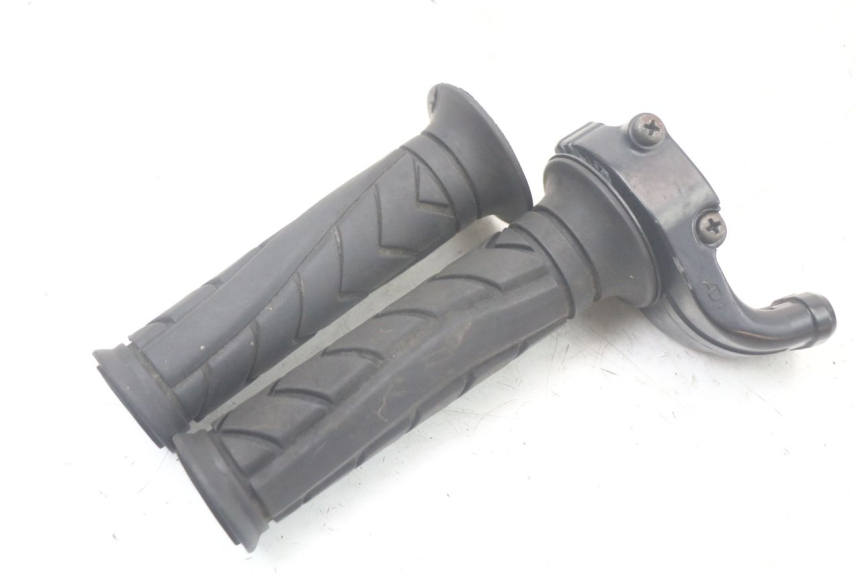 photo de THROTTLE GRIP YAMAHA FJ 3CX 1200 (1986 - 1996)