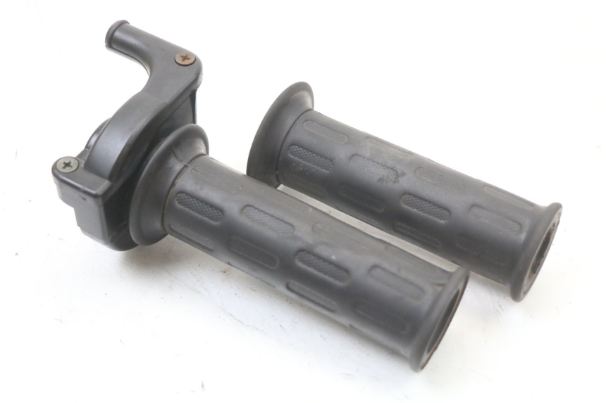 photo de THROTTLE GRIP YAMAHA TDR DELTABOX 125 (1993 - 2003)