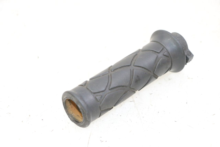 photo de THROTTLE GRIP YAMAHA YP MAJESTY 125 (2002 - 2006)