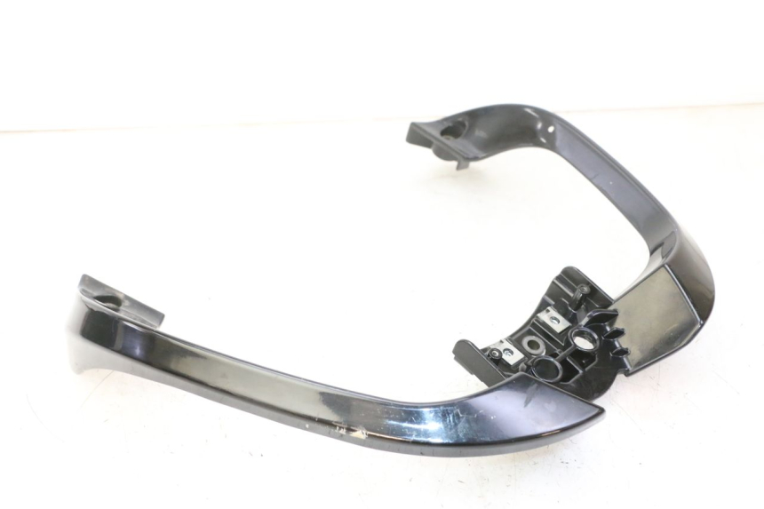 photo de GRAB RAIL QUADRO 4 4D 350 (2015 - 2018)