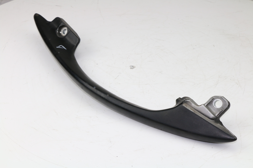 photo de RIGHT GRAB RAIL  SUZUKI AN BURGMAN 400 (1999 - 2005)