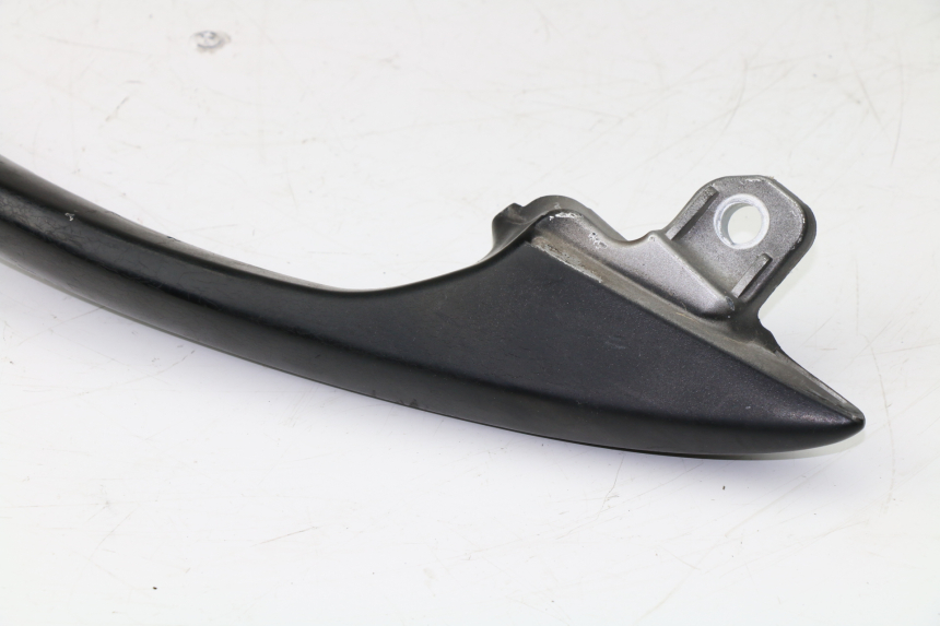 photo de RIGHT GRAB RAIL  SUZUKI AN BURGMAN 400 (1999 - 2005)