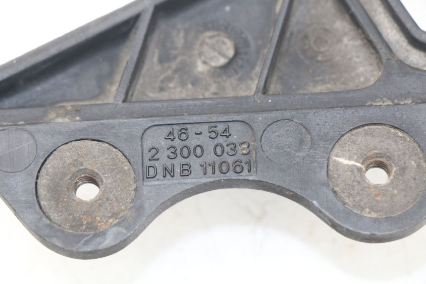 photo de RIGHT GRAB RAIL  BMW K 75 RT 750 (1989 - 1997)