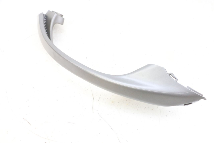 photo de RIGHT GRAB RAIL  SUZUKI BURGMAN 650 (2013 - 2020)