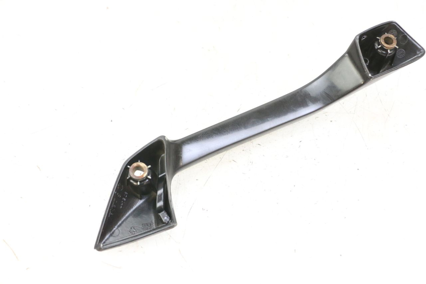 photo de RIGHT GRAB RAIL  GILERA NEXUS 300 (2008 - 2013)