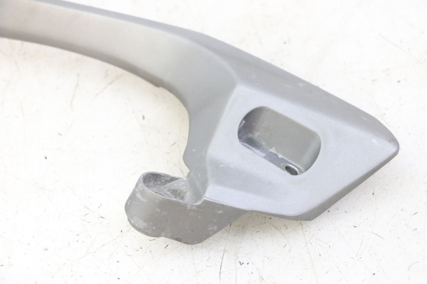 photo de RIGHT GRAB RAIL  SYM JOYMAX 125 (2010 - 2017)
