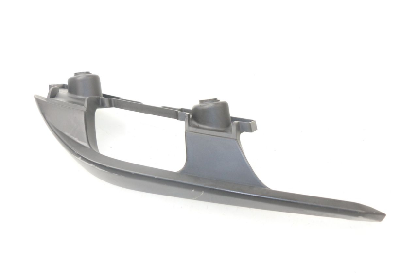 photo de RIGHT GRAB RAIL  MBK EVOLIS 125 (2014 - 2018)