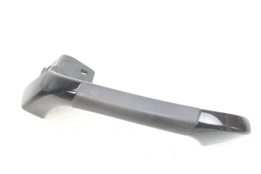 photo de RIGHT REAR HANDLEBAR PIAGGIO MP3 500 (2011 - 2015)