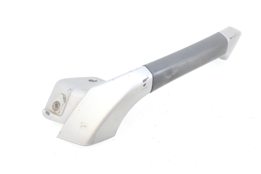 photo de RIGHT GRAB RAIL  PIAGGIO MP3 125 (2006 - 2014)