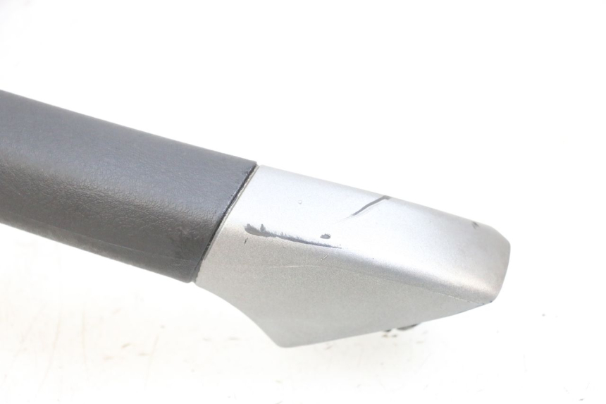 photo de RIGHT GRAB RAIL  PIAGGIO MP3 125 (2006 - 2014)