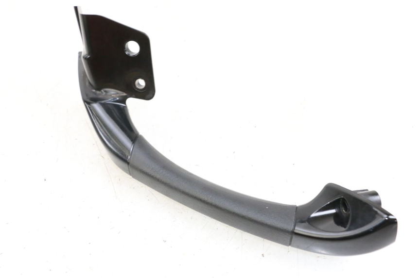 photo de RIGHT REAR HANDLEBAR PIAGGIO MP3 500 (2011 - 2015)