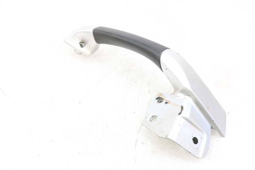 photo de RIGHT REAR HANDLEBAR PIAGGIO MP3 LT 400 (2007 - 2012)