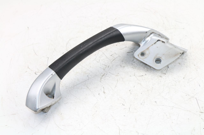 photo de RIGHT REAR HANDLEBAR PIAGGIO MP3 LT 400 (2007 - 2012)