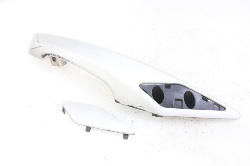 photo de RIGHT GRAB RAIL  PEUGEOT SATELIS 125 (2013 - 2018)