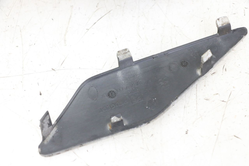 photo de RIGHT GRAB RAIL  PEUGEOT SATELIS 125 (2013 - 2018)