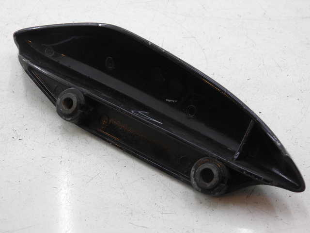 photo de RIGHT GRAB RAIL  SUZUKI UH BURGMAN 125 (2002 - 2006)