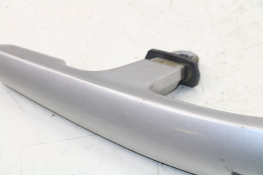 photo de RIGHT GRAB RAIL  YAMAHA XMAX X-MAX 125 (2006 - 2009)