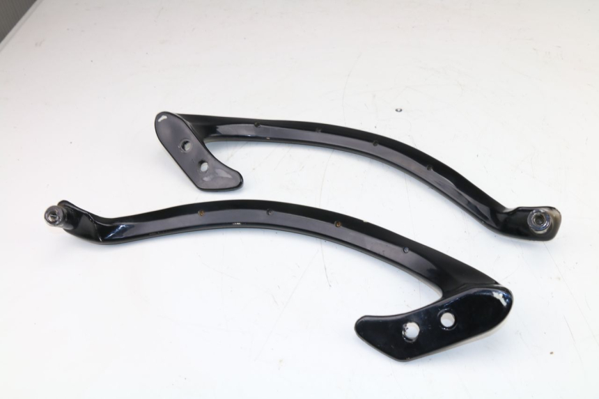 photo de GRAB RAIL  FALCONBIKE F-125 125 (2007 - 2012)