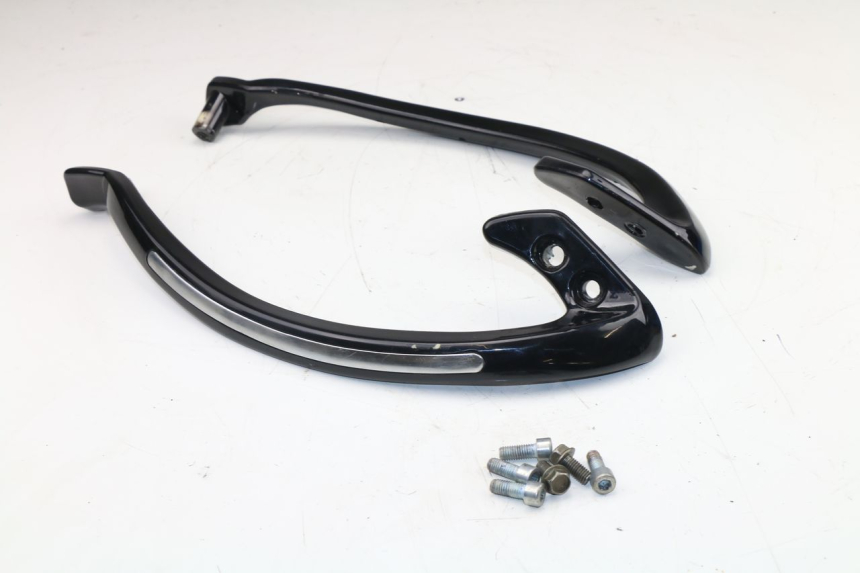 photo de GRAB RAIL  FALCONBIKE F-125 125 (2007 - 2012)