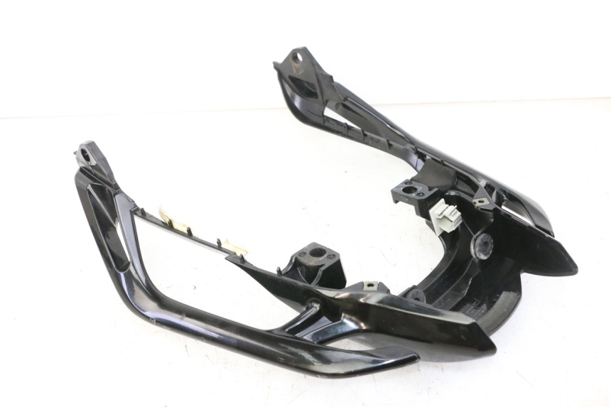 photo de GRAB RAIL YAMAHA FZ6 FAZER S2 600 (2007 - 2011)