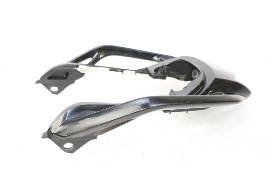 photo de GRAB RAIL YAMAHA FZ6 FAZER S2 600 (2007 - 2011)