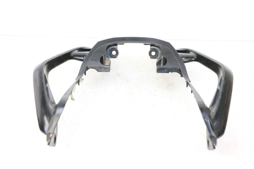 photo de GRAB RAIL YAMAHA FZ6 FAZER S2 600 (2007 - 2011)