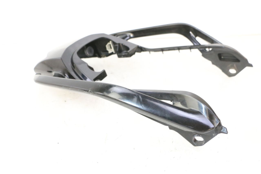 photo de GRAB RAIL YAMAHA FZ6 FAZER S2 600 (2007 - 2011)