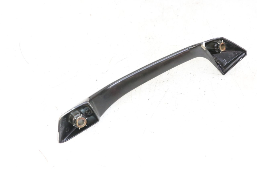 photo de LEFT GRAB RAIL  GILERA NEXUS 300 (2008 - 2013)
