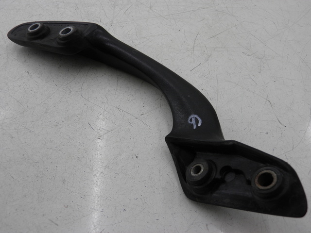 photo de LEFT GRAB RAIL  HONDA FES FORESIGHT 250 (1997 - 2002)