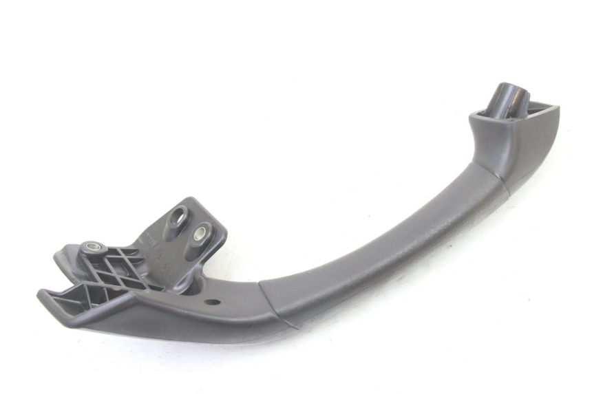 photo de LEFT REAR HANDLEBAR PIAGGIO MP3 500 (2011 - 2015)