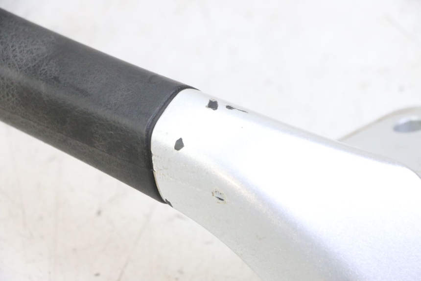 photo de LEFT GRAB RAIL  PIAGGIO MP3 LT 400 (2007 - 2012)