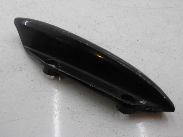 photo de LEFT GRAB RAIL  SUZUKI UH BURGMAN 125 (2002 - 2006)