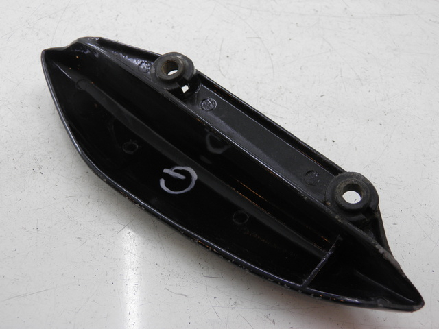 photo de LEFT GRAB RAIL  SUZUKI UH BURGMAN 125 (2002 - 2006)