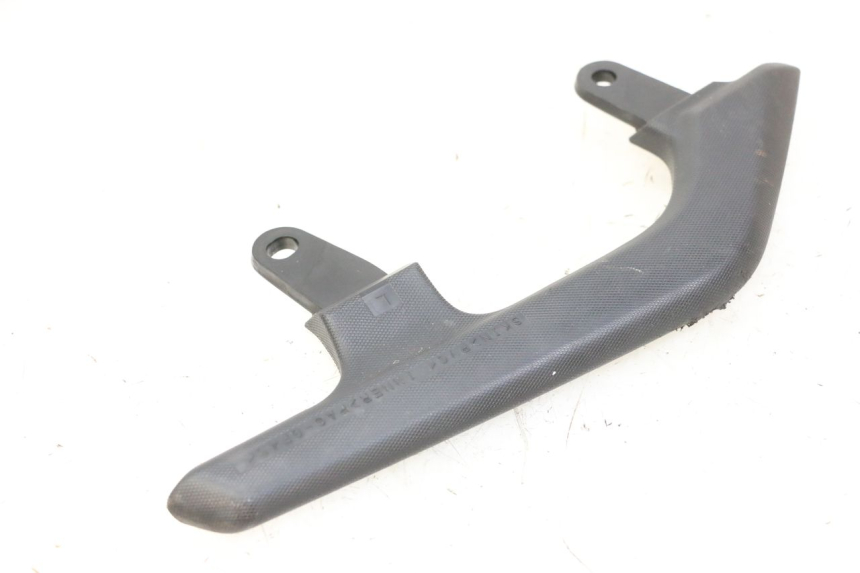 photo de LEFT GRAB RAIL  YAMAHA XJ6 ABS 600 (2008 - 2016)