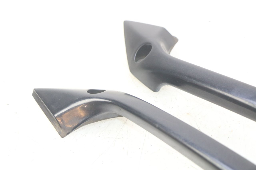 photo de REAR HANDLEBARS GILERA NEXUS 125 (2007 - 2009)