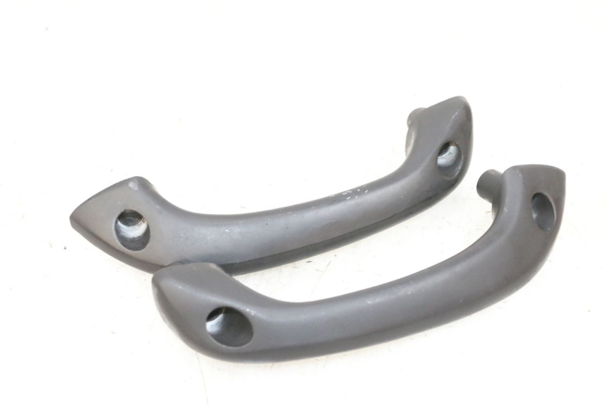 photo de GRAB RAIL  SUZUKI GSF N BANDIT 600 (1996 - 1999) - Component detail