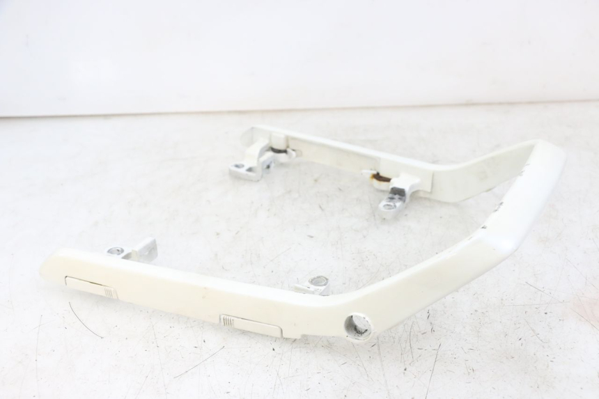 photo de GRAB RAIL HONDA CBR F 1000 (1993 - 1996)