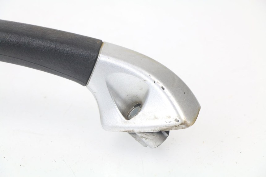 photo de REAR HANDLEBARS PIAGGIO MP3 LT 400 (2007 - 2012)