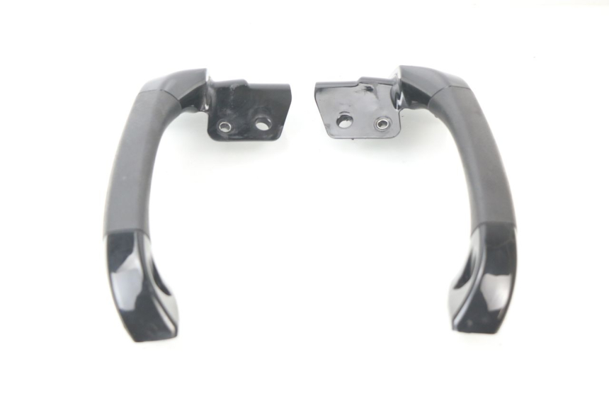 photo de GRAB RAIL PIAGGIO MP3 500 (2011 - 2015)