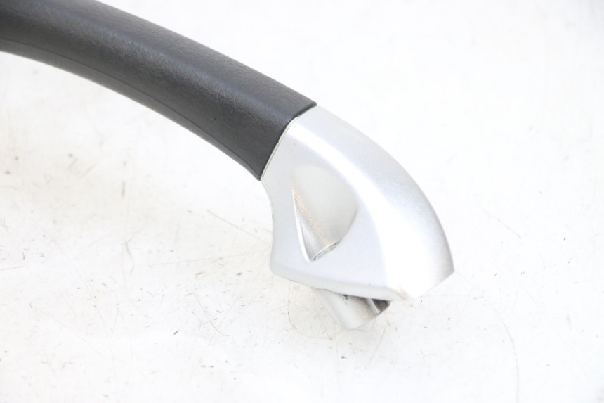 photo de GRAB RAIL PIAGGIO MP3 RL 250 (2007 - 2010) - Product overview