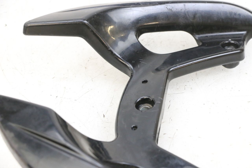 photo de REAR HANDLEBARS PIAGGIO NEW TYPHOON 50 (2018 - 2021) - Zoom on usage condition