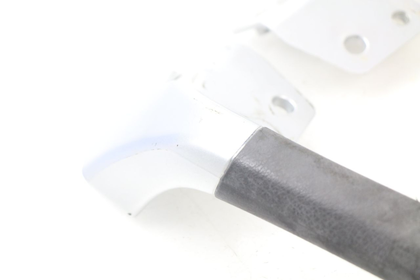 photo de GRAB RAIL  PIAGGIO MP3 LT 300 (2010 - 2016)
